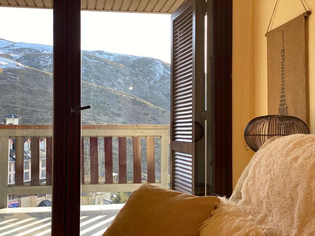 Ferienwohnung Atico Con Vistas Increibles A Pie De Pista Y Garaje Incluido Sierra Nevada Exterior foto